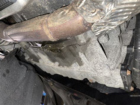 Ford Fusion: Oil Leak Diagnosis